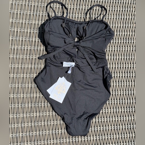 Becca Black One Piece Swimsuit - Size S - NWT - Picture 15 of 16